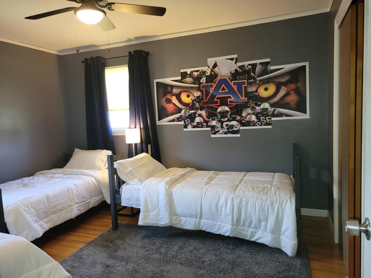 Vila Capital City Eagle'S Nest - Pool Table - Pet Friendly - 6 Beds Montgomery Exteriér fotografie